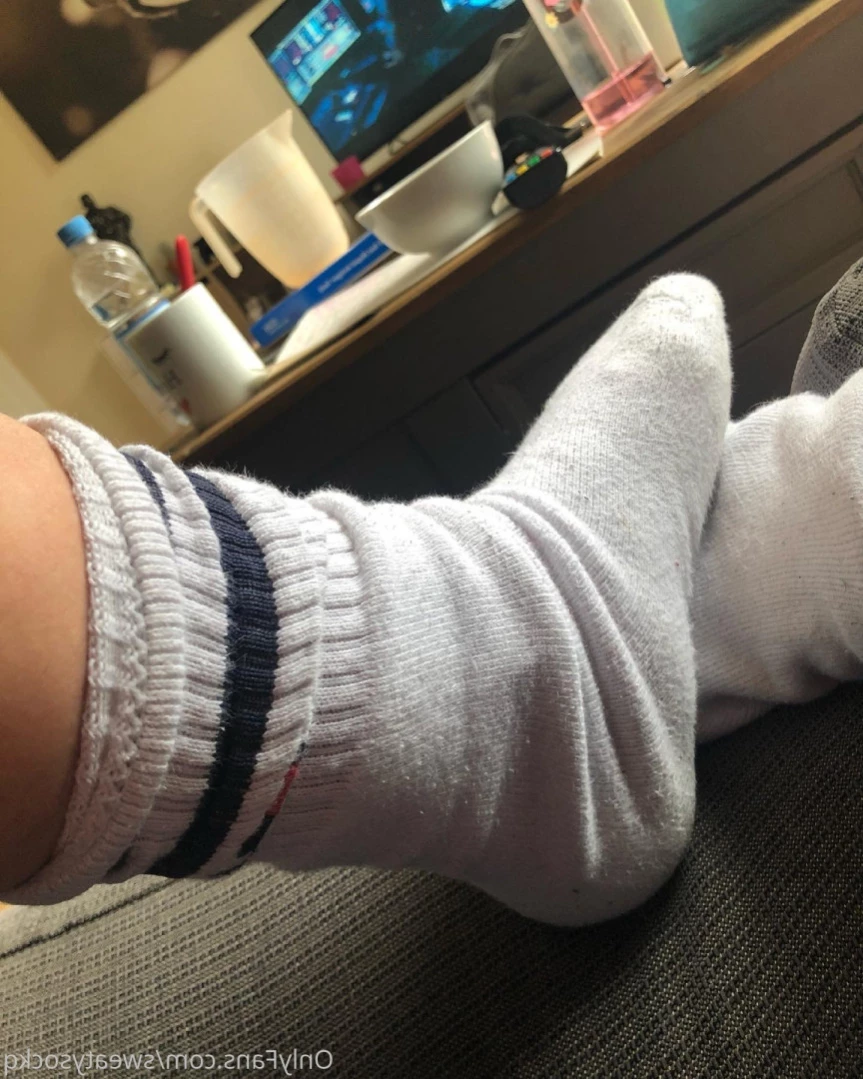 Sweaty Sock Queen [ sweatysockq ] Onlyfans leaked photo 14429710 on Hotleaks.tv