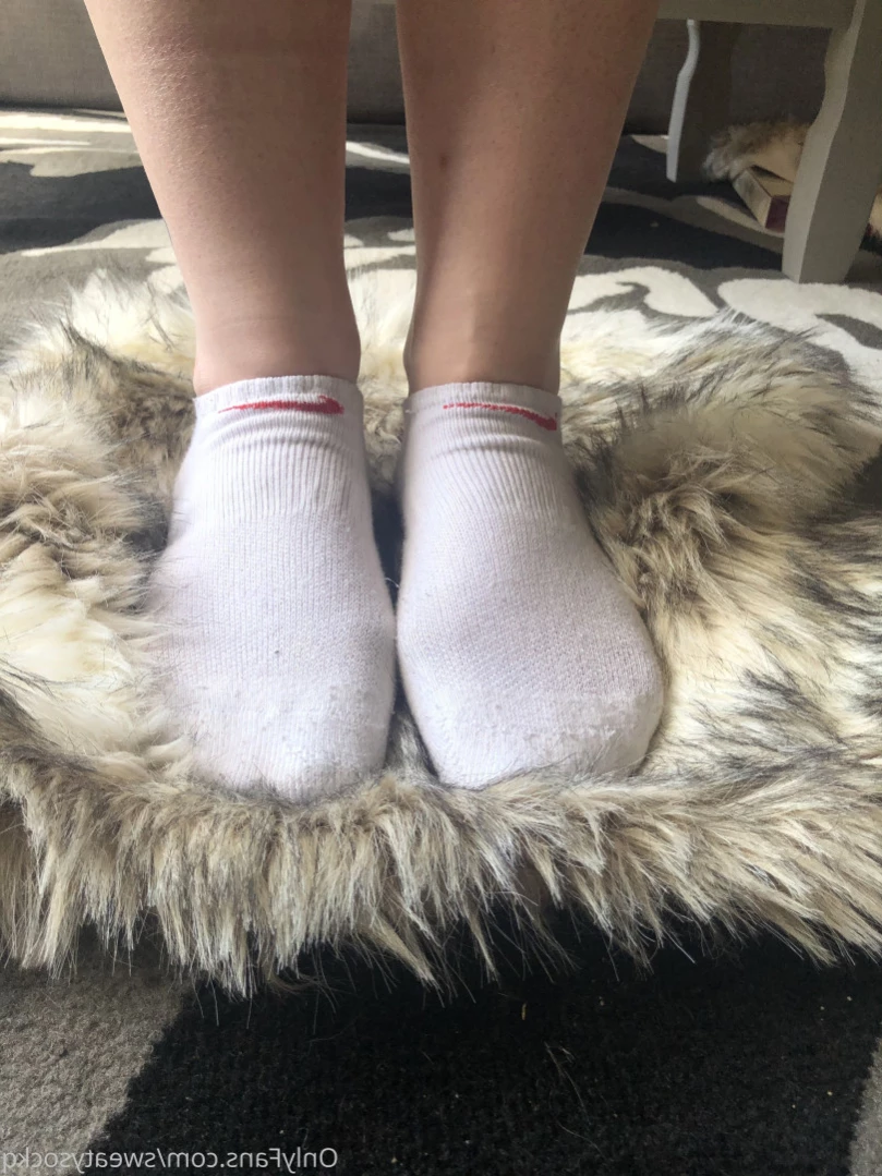 Sweaty Sock Queen [ sweatysockq ] Onlyfans leaked photo 14429849 on Hotleaks.tv
