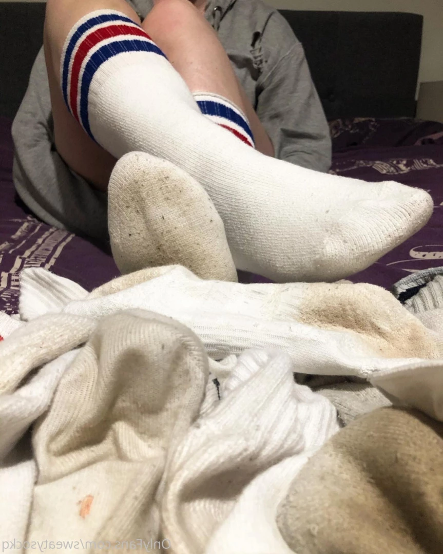 Sweaty Sock Queen [ sweatysockq ] Onlyfans leaked photo 14430012 on Hotleaks.tv