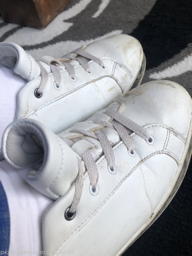 Sweaty Sock Queen [ sweatysockq ] Onlyfans leaked photo 14430060 on Hotleaks.tv