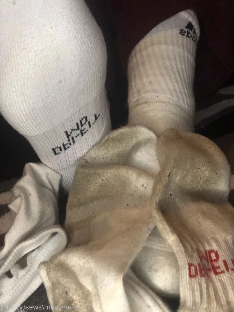 Sweaty Sock Queen [ sweatysockq ] Onlyfans leaked photo 14430306 on Hotleaks.tv
