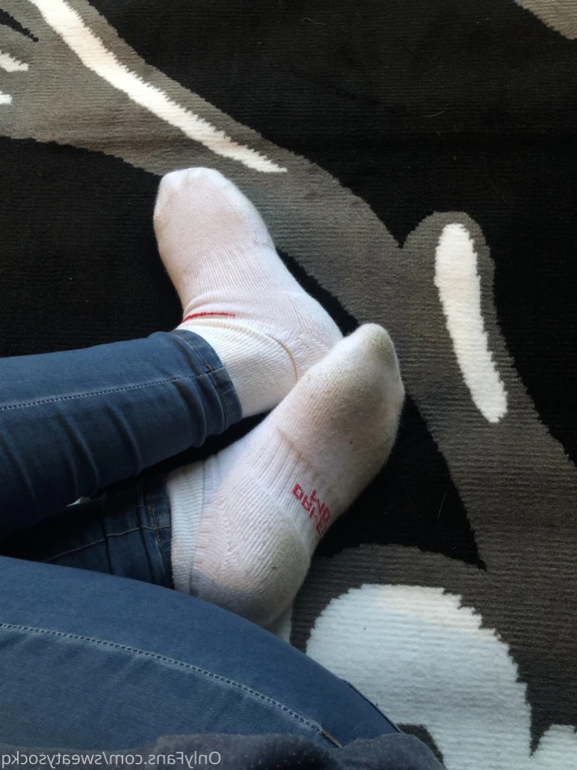 Sweaty Sock Queen [ sweatysockq ] Onlyfans leaked photo 14430383 on Hotleaks.tv