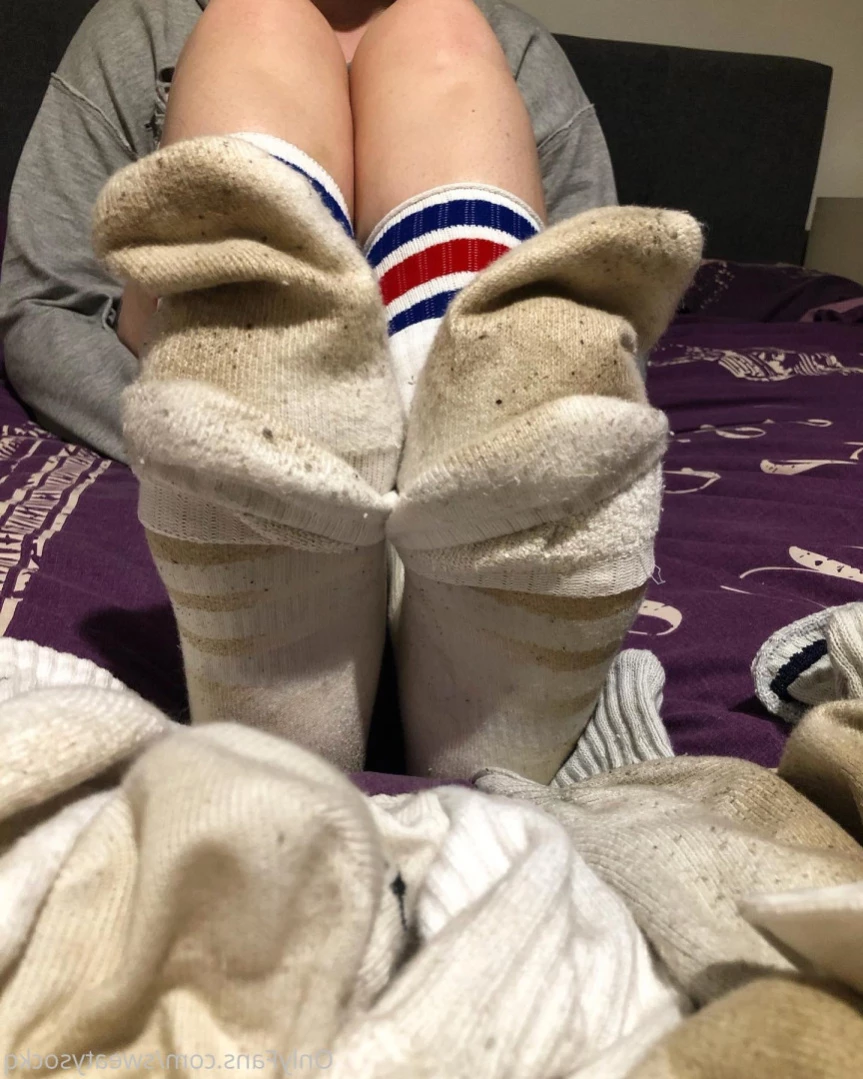 Sweaty Sock Queen [ sweatysockq ] Onlyfans leaked photo 14430486 on Hotleaks.tv