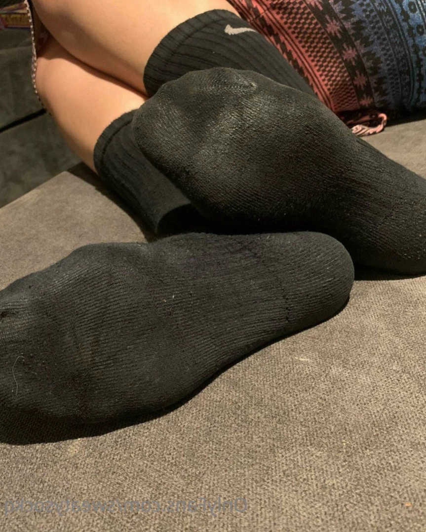 Sweaty Sock Queen [ sweatysockq ] Onlyfans leaked photo 14430546 on Hotleaks.tv