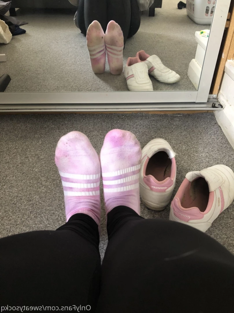 Sweaty Sock Queen [ sweatysockq ] Onlyfans leaked photo 14430596 on Hotleaks.tv