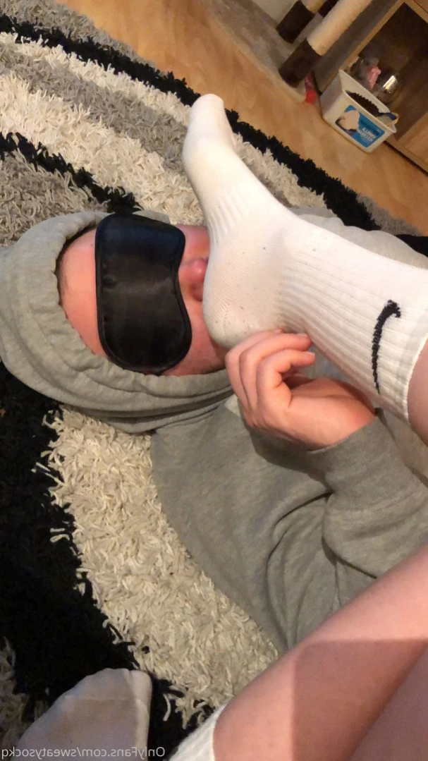 Sweaty Sock Queen [ sweatysockq ] Onlyfans leaked photo 14436752 on Hotleaks.tv
