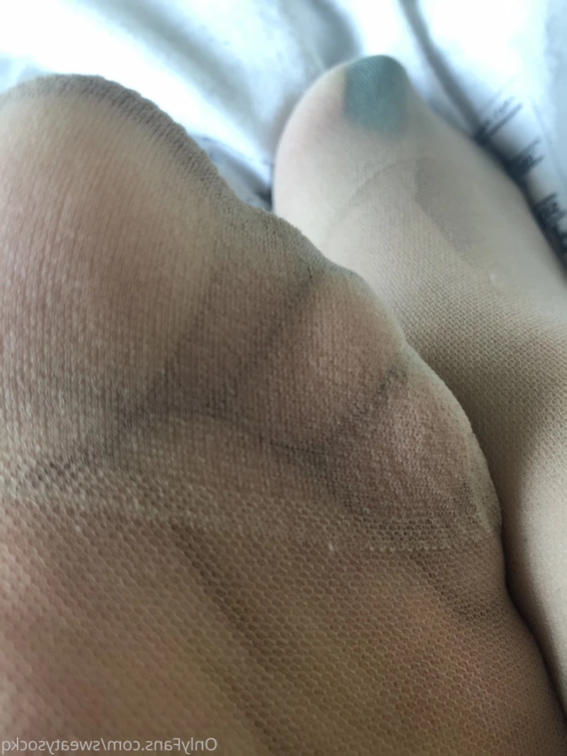 Sweaty Sock Queen [ sweatysockq ] Onlyfans leaked photo 15052791 on Hotleaks.tv