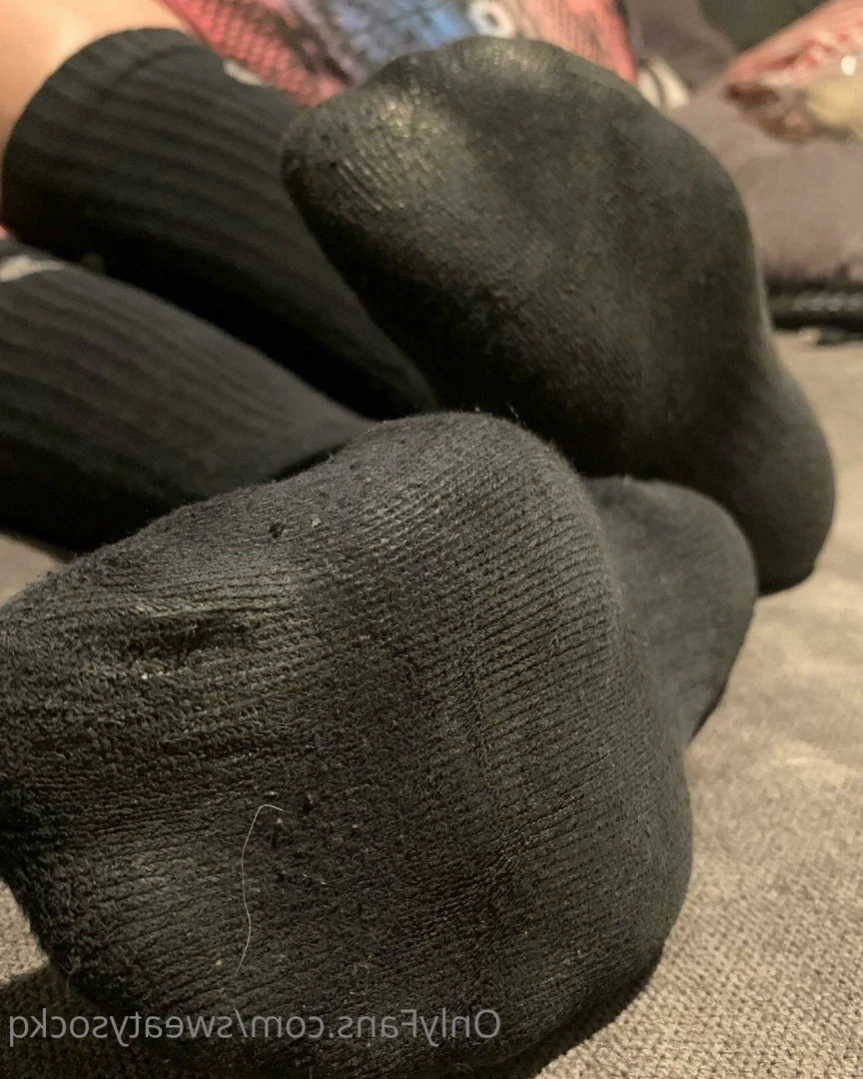 Sweaty Sock Queen [ sweatysockq ] Onlyfans leaked photo 15052871 on Hotleaks.tv