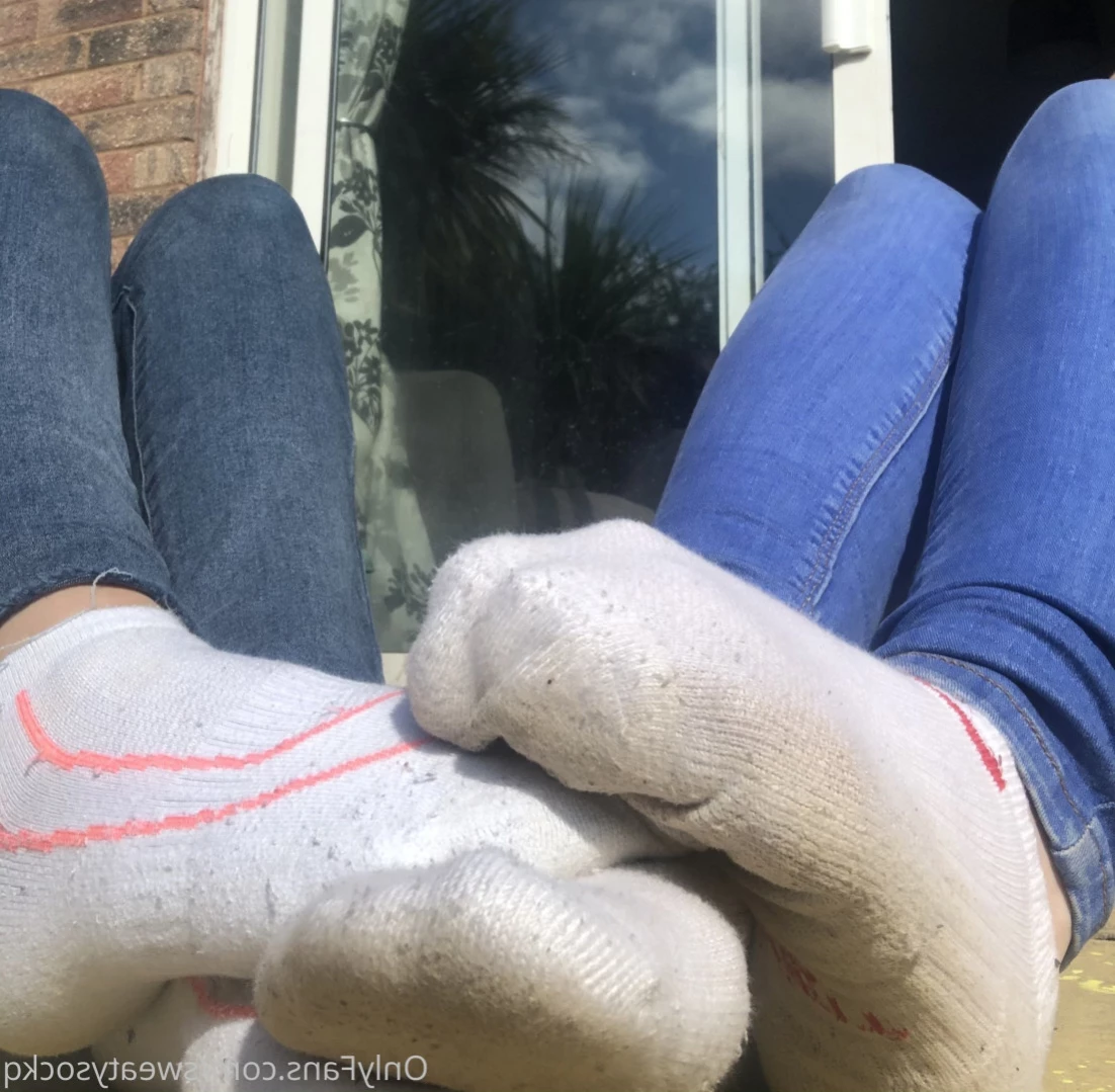 Sweaty Sock Queen [ sweatysockq ] Onlyfans leaked photo 15545608 on Hotleaks.tv