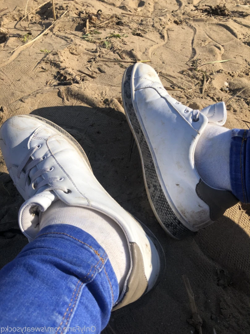 Sweaty Sock Queen [ sweatysockq ] Onlyfans leaked photo 15588128 on Hotleaks.tv