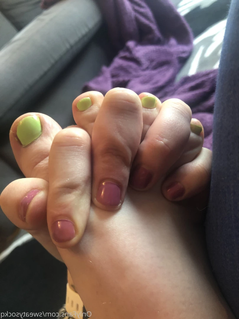 Sweaty Sock Queen [ sweatysockq ] Onlyfans leaked photo 15588162 on Hotleaks.tv