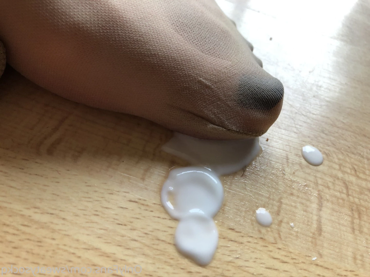 Sweaty Sock Queen [ sweatysockq ] Onlyfans leaked photo 15689889 on Hotleaks.tv