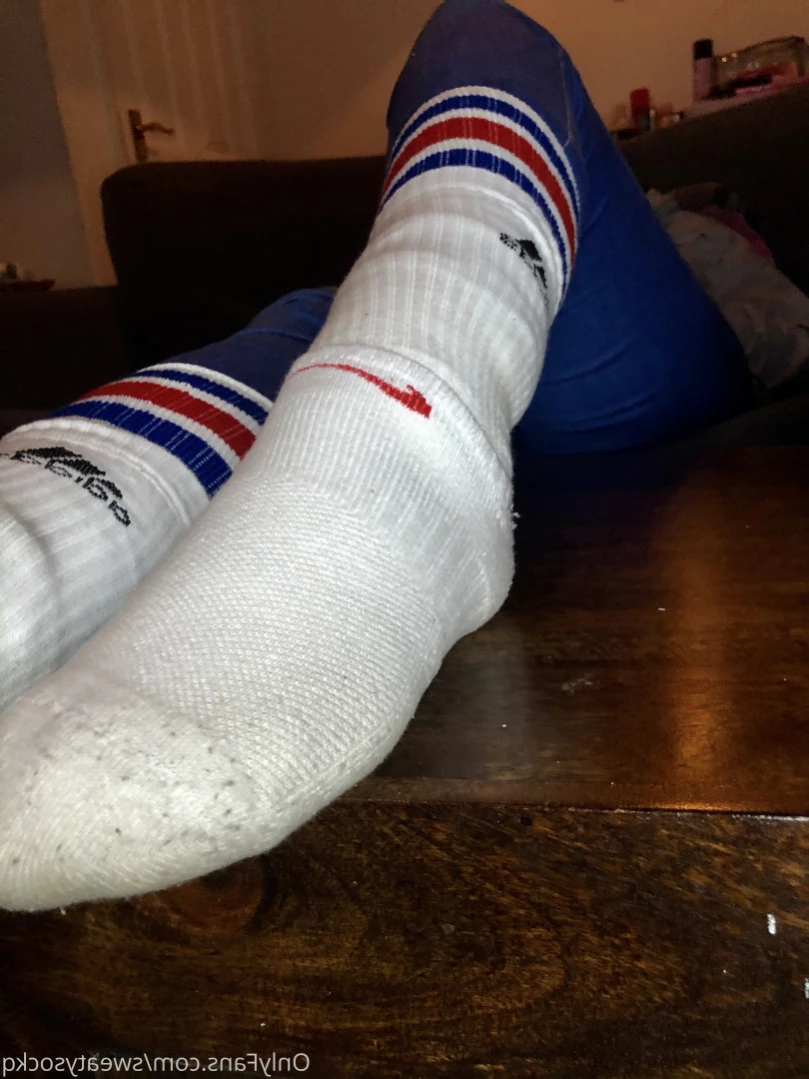 Sweaty Sock Queen [ sweatysockq ] Onlyfans leaked photo 15845761 on Hotleaks.tv