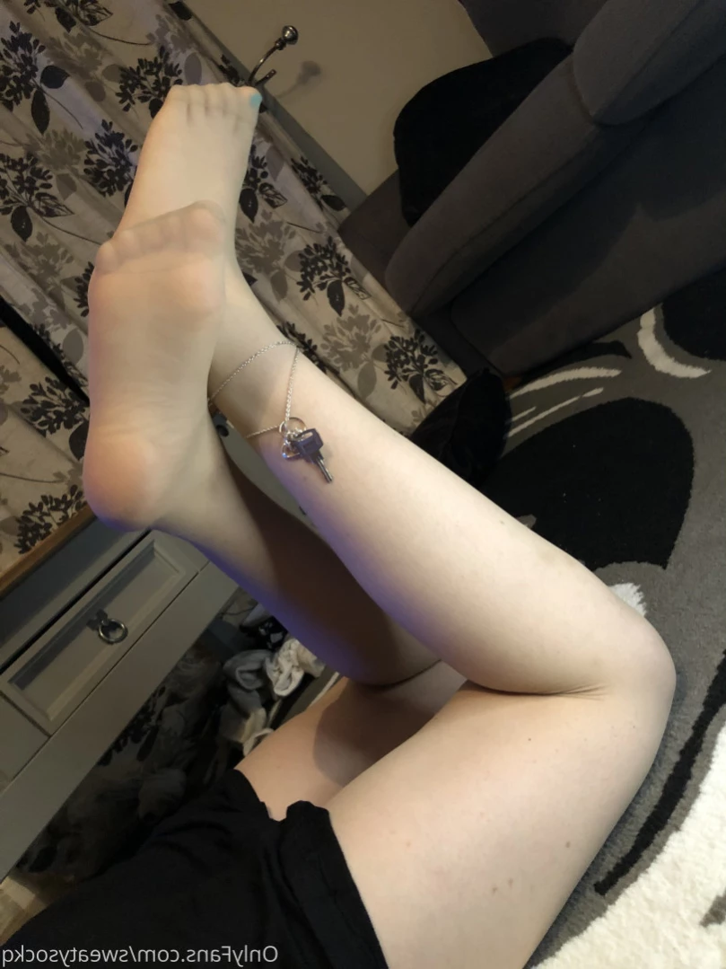 Sweaty Sock Queen [ sweatysockq ] Onlyfans leaked photo 15959816 on Hotleaks.tv