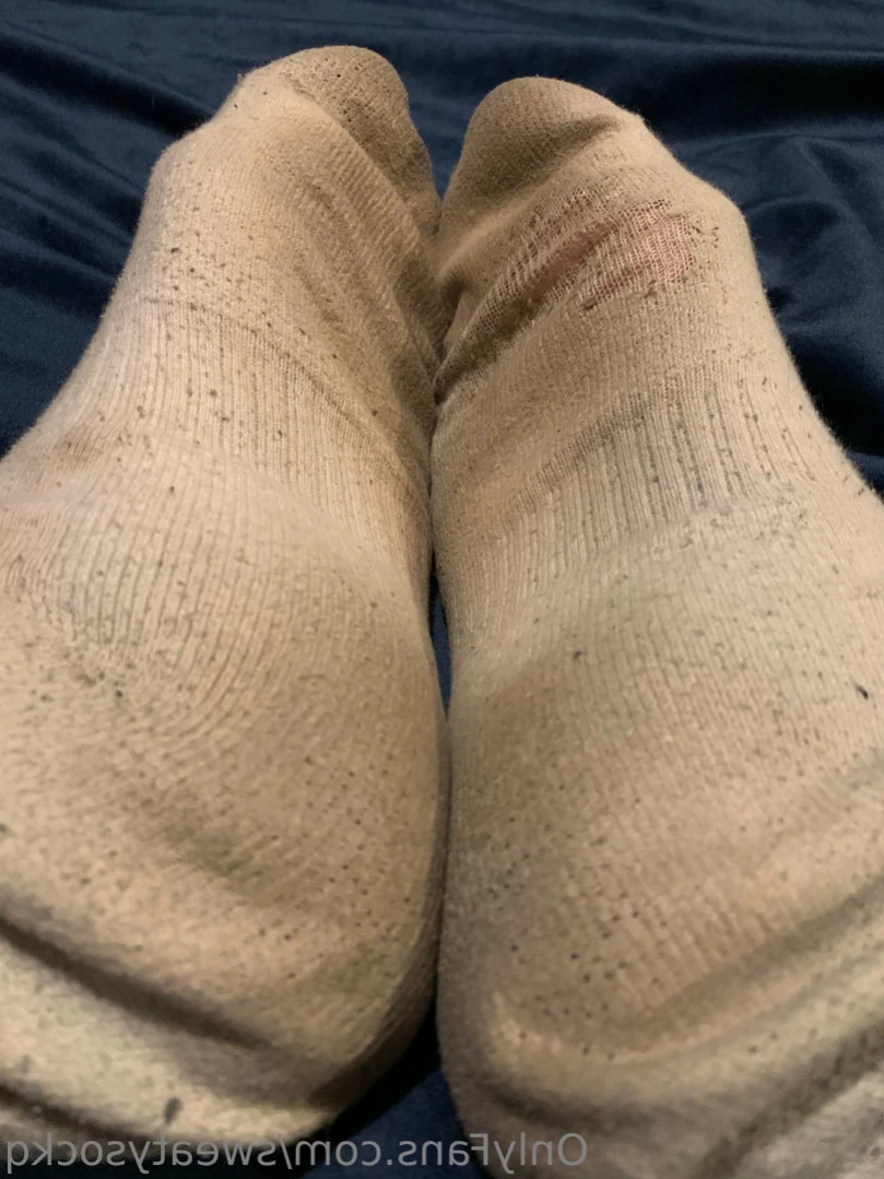 Sweaty Sock Queen [ sweatysockq ] Onlyfans leaked photo 15970631 on Hotleaks.tv
