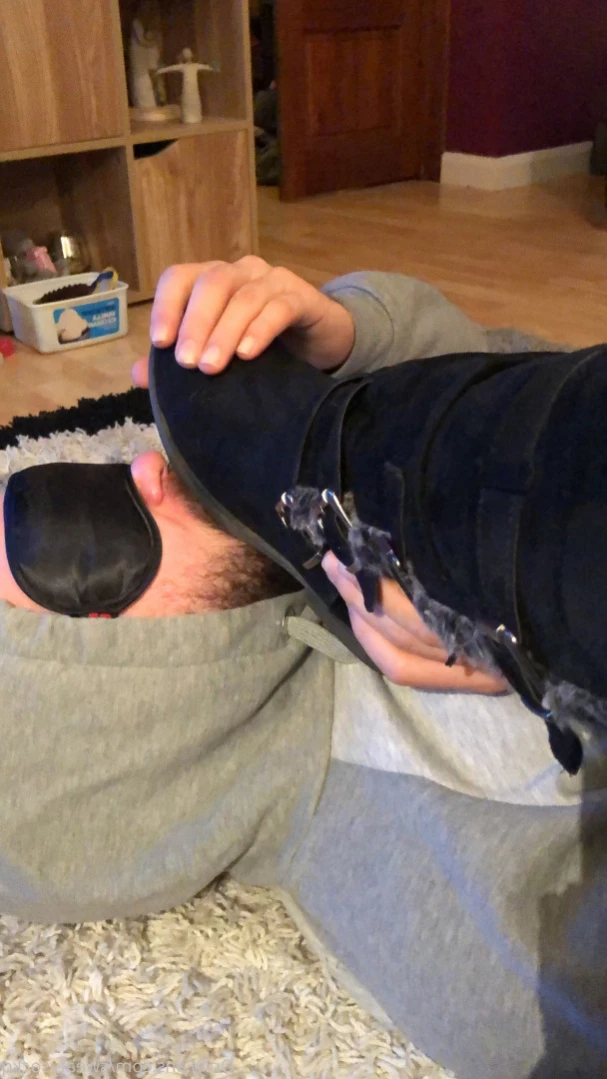 Sweaty Sock Queen [ sweatysockq ] Onlyfans leaked photo 16198884 on Hotleaks.tv
