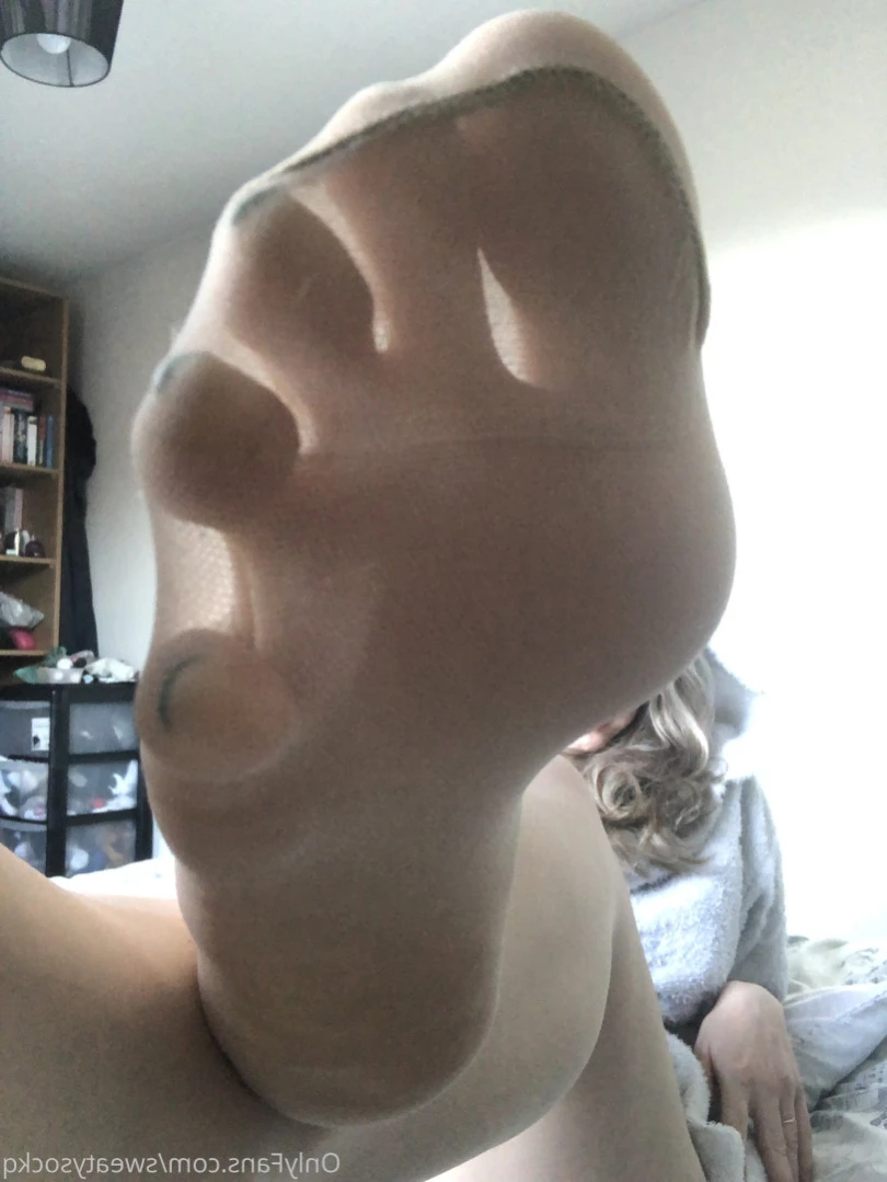 Sweaty Sock Queen [ sweatysockq ] Onlyfans leaked photo 16263526 on Hotleaks.tv