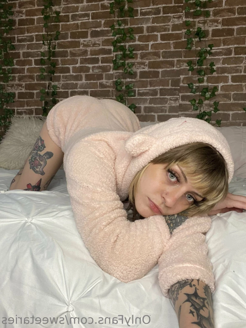 Sweet Aries [ sweetaries ] Onlyfans leaked photo 13200308 on Hotleaks.tv
