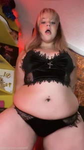 15587650