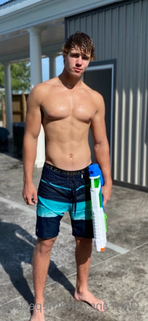 ThePecKing 👑 [ swolemattyy ] Onlyfans leaked photo 14349118 on Hotleaks.tv