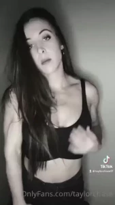 Fit Mom (newly single) [ taylorchase ] Onlyfans leaked video 18075250 on Hotleaks.tv