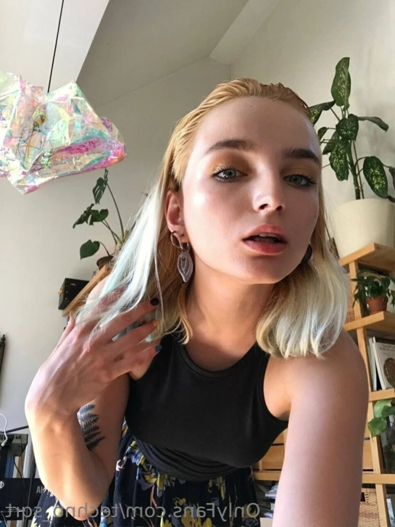 Sanny 🌼 [ techno_sqrt ] Onlyfans leaked photo 13907602 on Hotleaks.tv