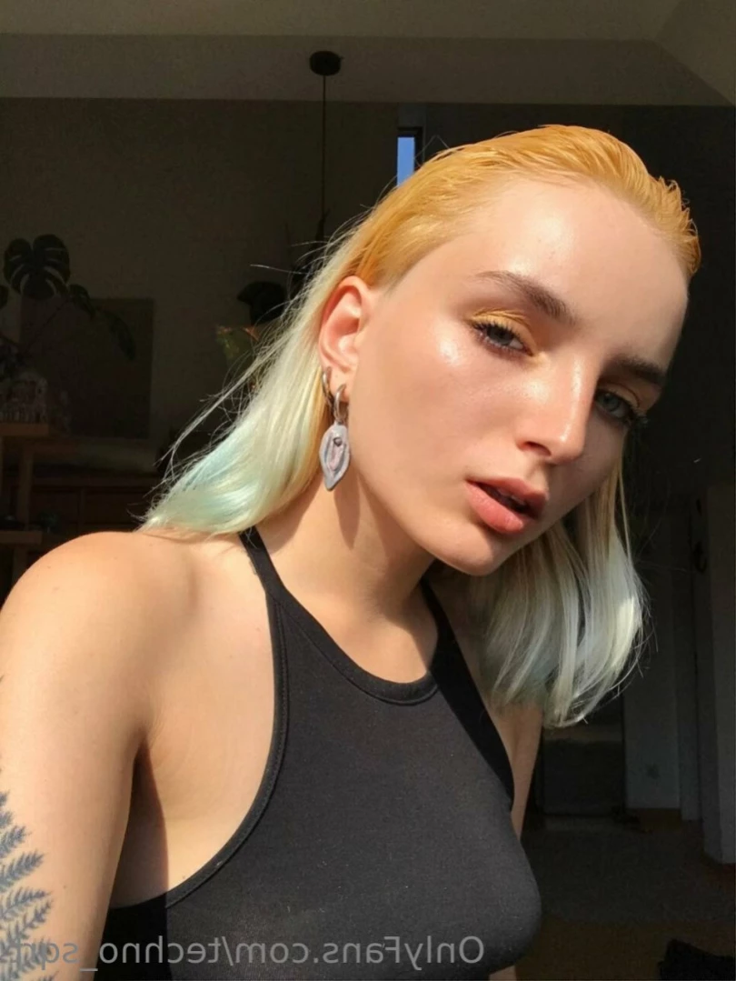Sanny 🌼 [ techno_sqrt ] Onlyfans leaked photo 13908165 on Hotleaks.tv