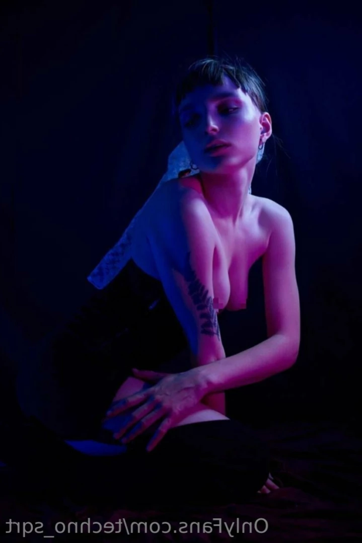 Sanny 🌼 [ techno_sqrt ] Onlyfans leaked photo 13913023 on Hotleaks.tv