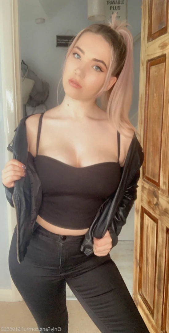 Hippy queen 💖 [ that_hippy_queen ] Onlyfans leaked photo 13914099 on Hotleaks.tv