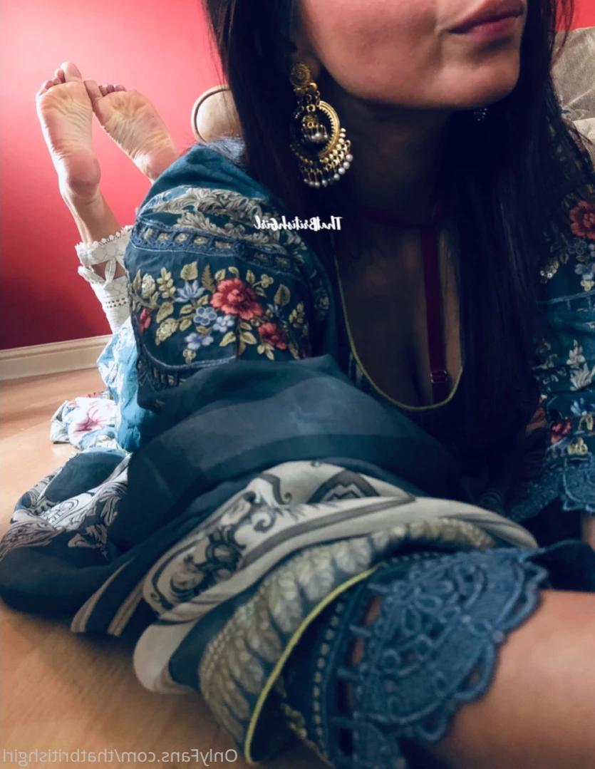 Aaliyah Yasin [ thatbritishgirl ] Onlyfans leaked photo 13976501 on Hotleaks.tv