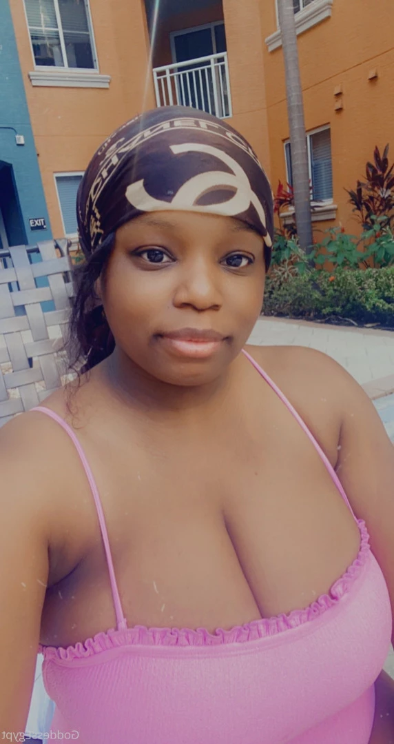 Goddess Egypt💎Single Message Me💍 [ thatchocobxtch ] Onlyfans leaked photo 10865022 on Hotleaks.tv