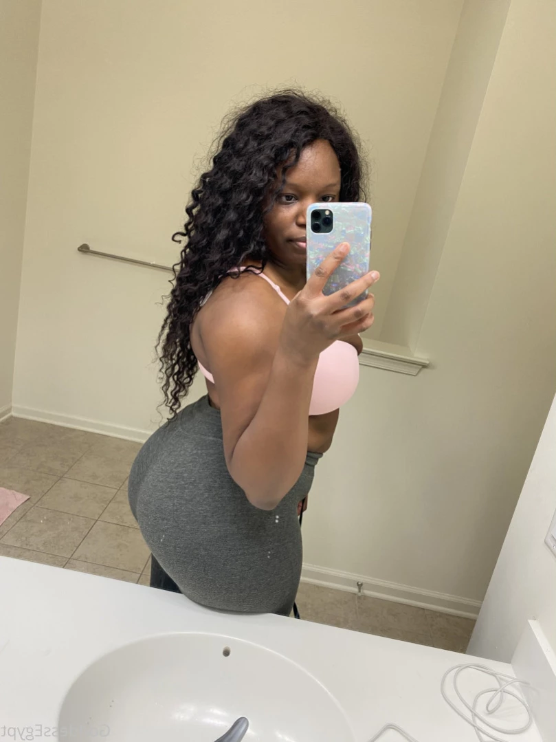 Goddess Egypt💎Single Message Me💍 [ thatchocobxtch ] Onlyfans leaked photo 12952536 on Hotleaks.tv