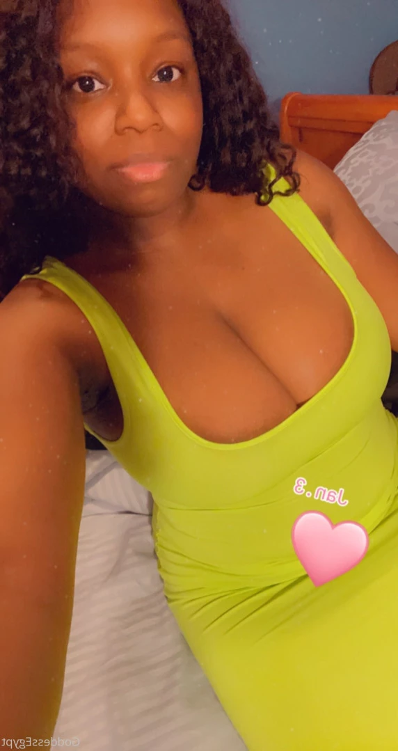 Goddess Egypt💎Single Message Me💍 [ thatchocobxtch ] Onlyfans leaked photo 15023466 on Hotleaks.tv