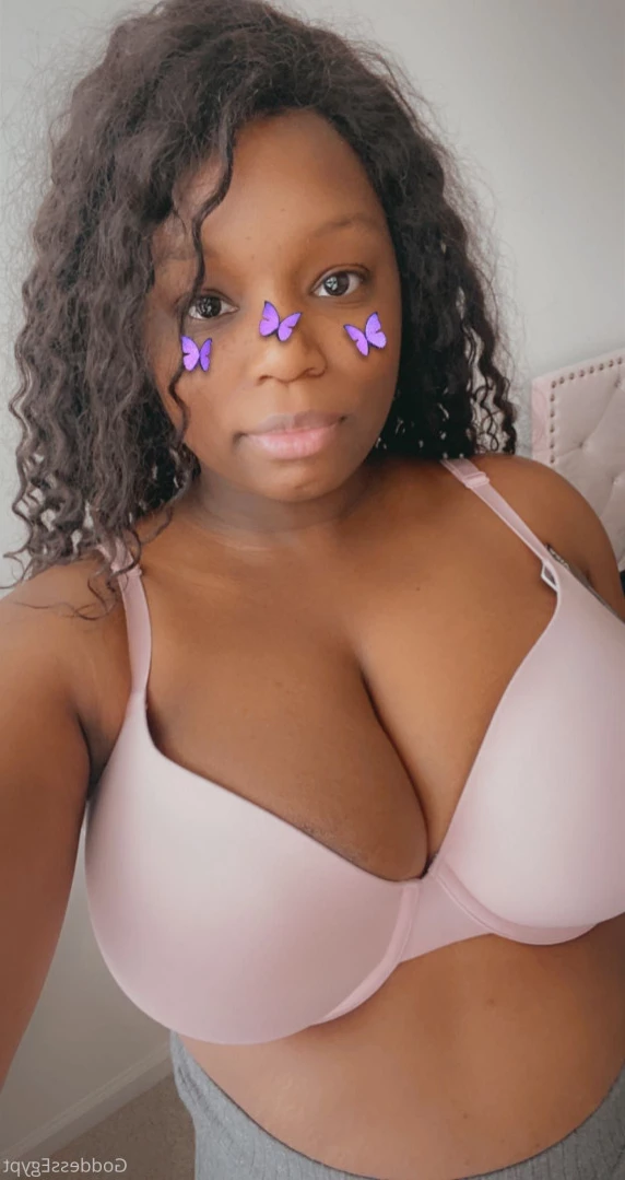 Goddess Egypt💎Single Message Me💍 [ thatchocobxtch ] Onlyfans leaked photo 15749403 on Hotleaks.tv