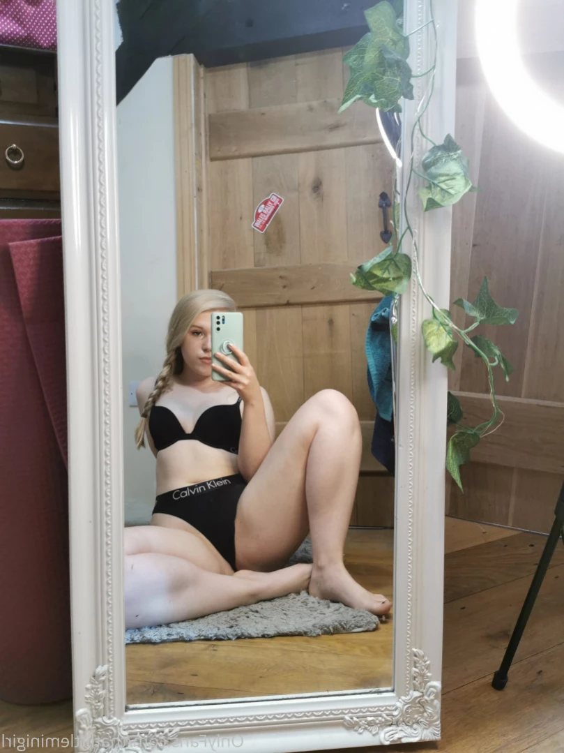CHAT WITH ME 👸- BIRTHDAY MONTH! [ thatlittleminigirl ] Onlyfans leaked photo 12531168 on Hotleaks.tv