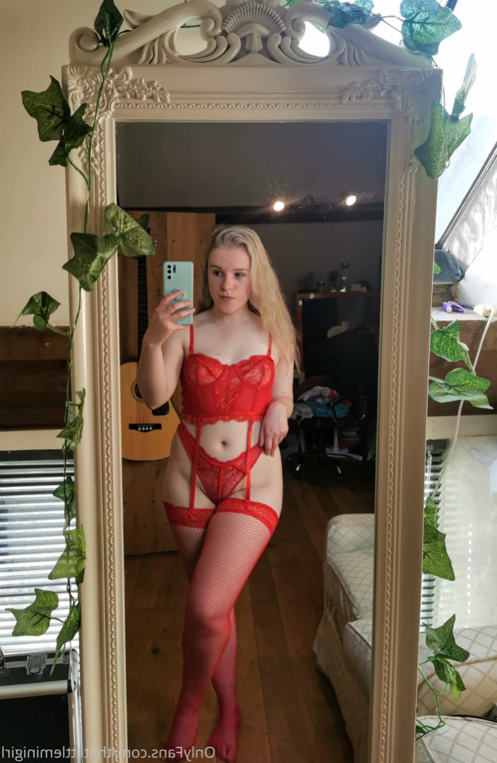CHAT WITH ME 👸- BIRTHDAY MONTH! [ thatlittleminigirl ] Onlyfans leaked photo 13980174 on Hotleaks.tv