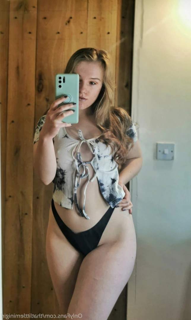 CHAT WITH ME 👸- BIRTHDAY MONTH! [ thatlittleminigirl ] Onlyfans leaked photo 16067497 on Hotleaks.tv