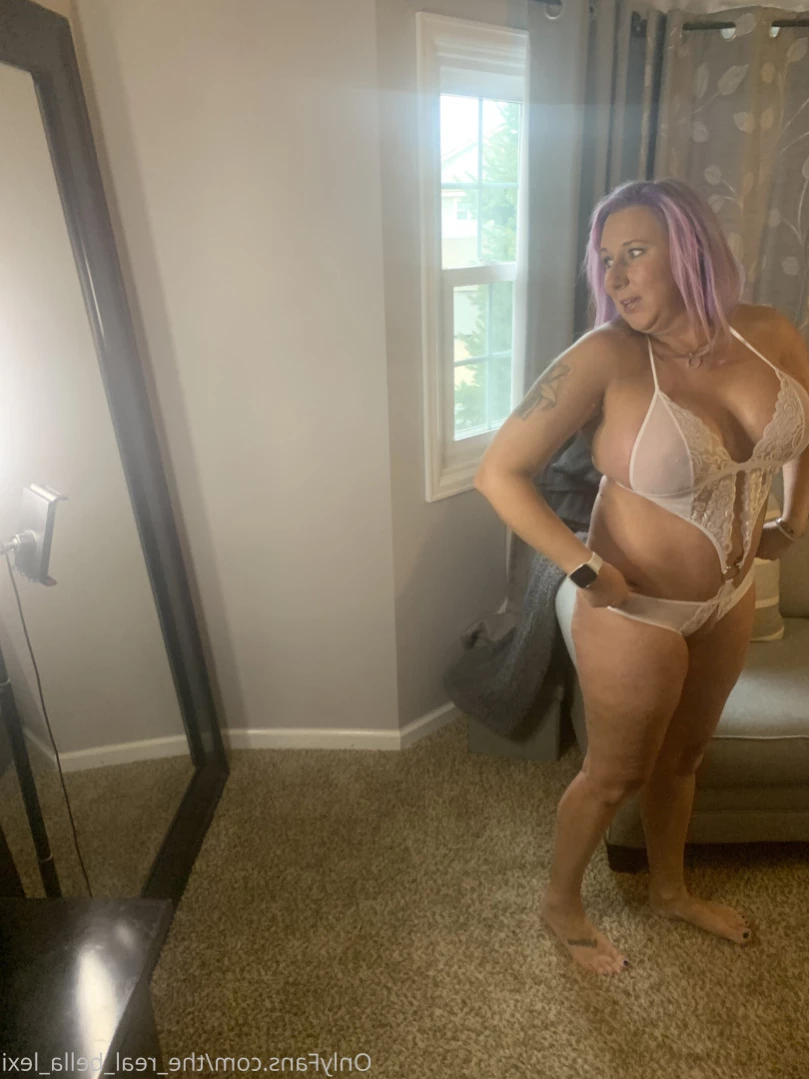 👮🏻‍♀️ Lieutenant Bella Lexi - 0% [ the_real_bella_lexi ] Onlyfans leaked photo 13890360 on Hotleaks.tv
