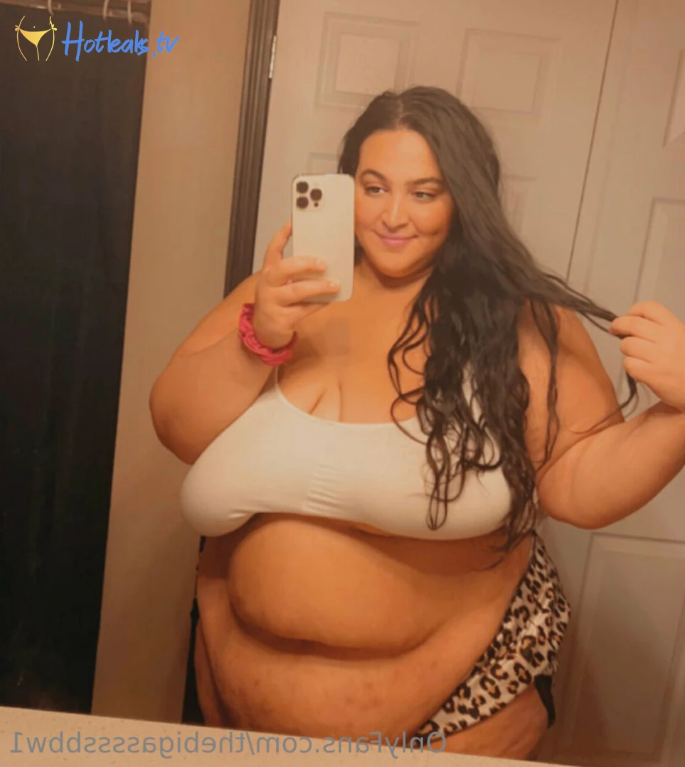 TheBigAssSSBBW [ thebigassssbbw1 ] Onlyfans leaked photo 11813953 on Hotleaks.tv