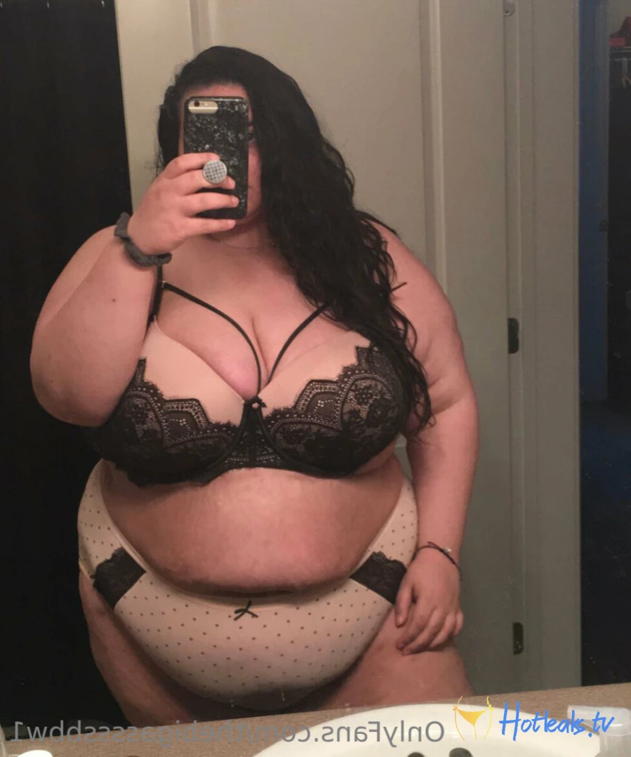 TheBigAssSSBBW [ thebigassssbbw1 ] Onlyfans leaked photo 15327498 on Hotleaks.tv