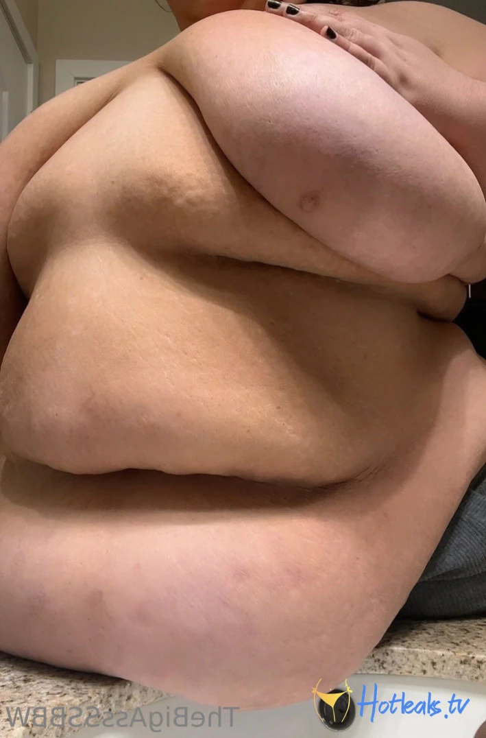 TheBigAssSSBBW [ thebigassssbbw1 ] Onlyfans leaked photo 16264279 on Hotleaks.tv