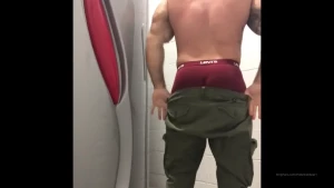 The british bear [ thebritishbear1 ] Onlyfans leaked video 15335249 on Hotleaks.tv