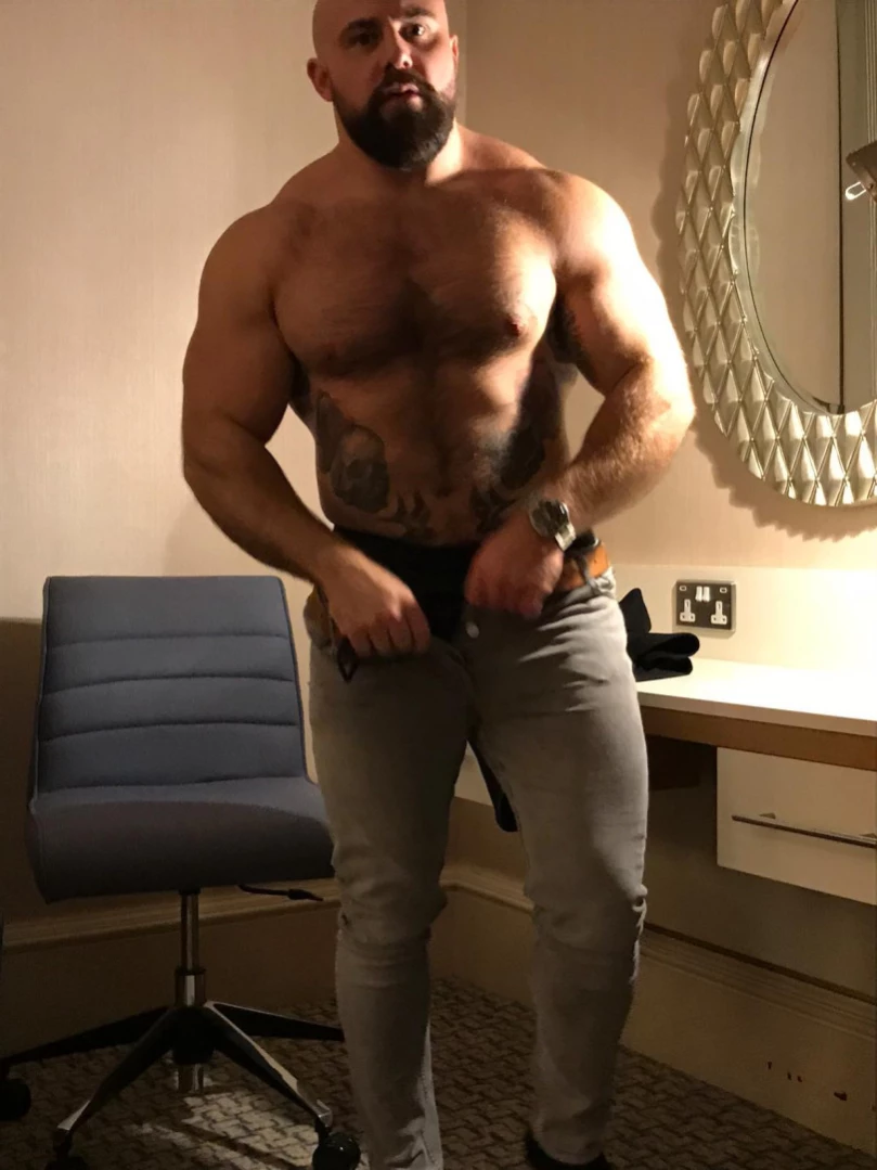The british bear [ thebritishbear1 ] Onlyfans leaked photo 15618232 on Hotleaks.tv