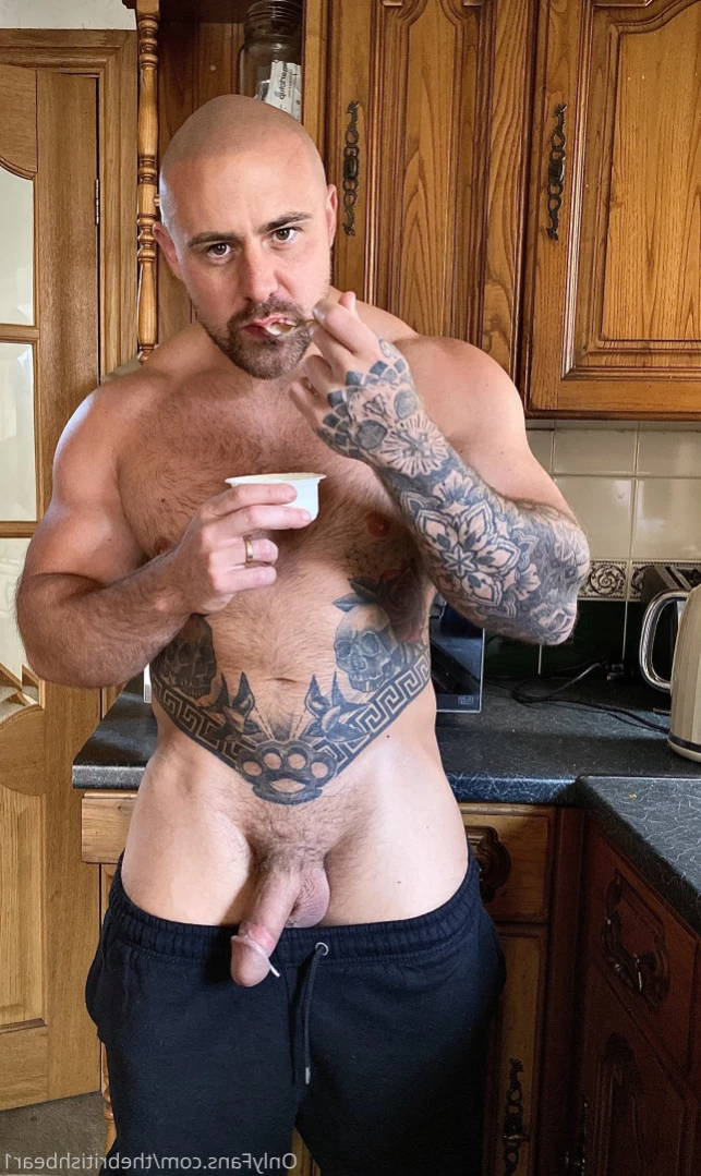 The british bear [ thebritishbear1 ] Onlyfans leaked photo 15654177 on Hotleaks.tv