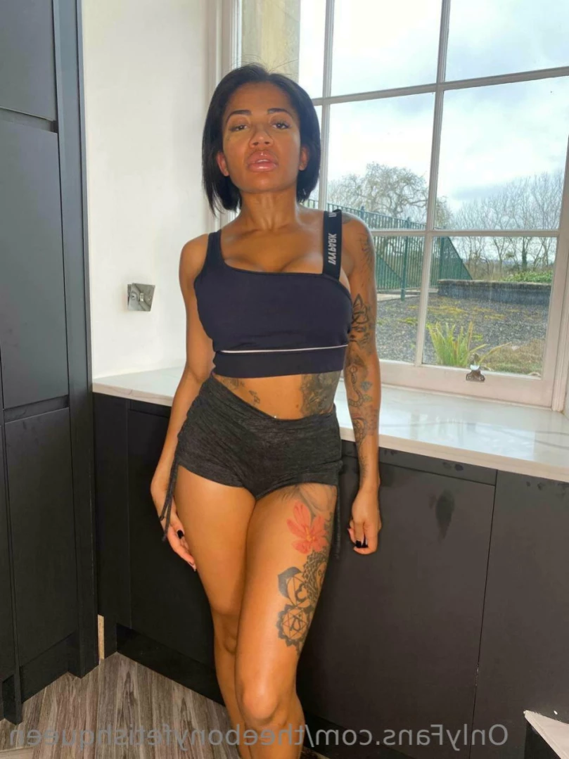 Ebony Fetish Queen [ theebonyfetishqueen ] Onlyfans leaked photo 11415575 on Hotleaks.tv