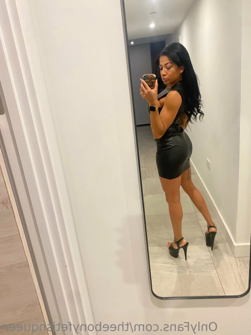 Ebony Fetish Queen [ theebonyfetishqueen ] Onlyfans leaked photo 13211596 on Hotleaks.tv
