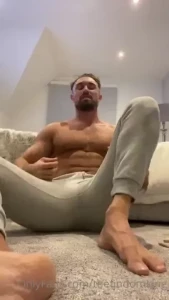 Findom King [ thefindomking ] Onlyfans leaked video 18074879 on Hotleaks.tv