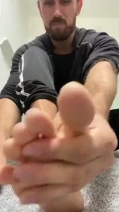 Findom King [ thefindomking ] Onlyfans leaked video 18074907 on Hotleaks.tv