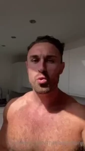 Findom King [ thefindomking ] Onlyfans leaked video 18074939 on Hotleaks.tv