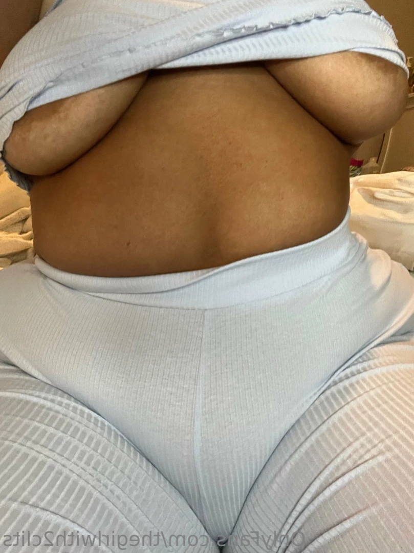1girl 2cl1ts - NO PPV! [ thegirlwith2clits ] Onlyfans leaked photo 13940738 on Hotleaks.tv